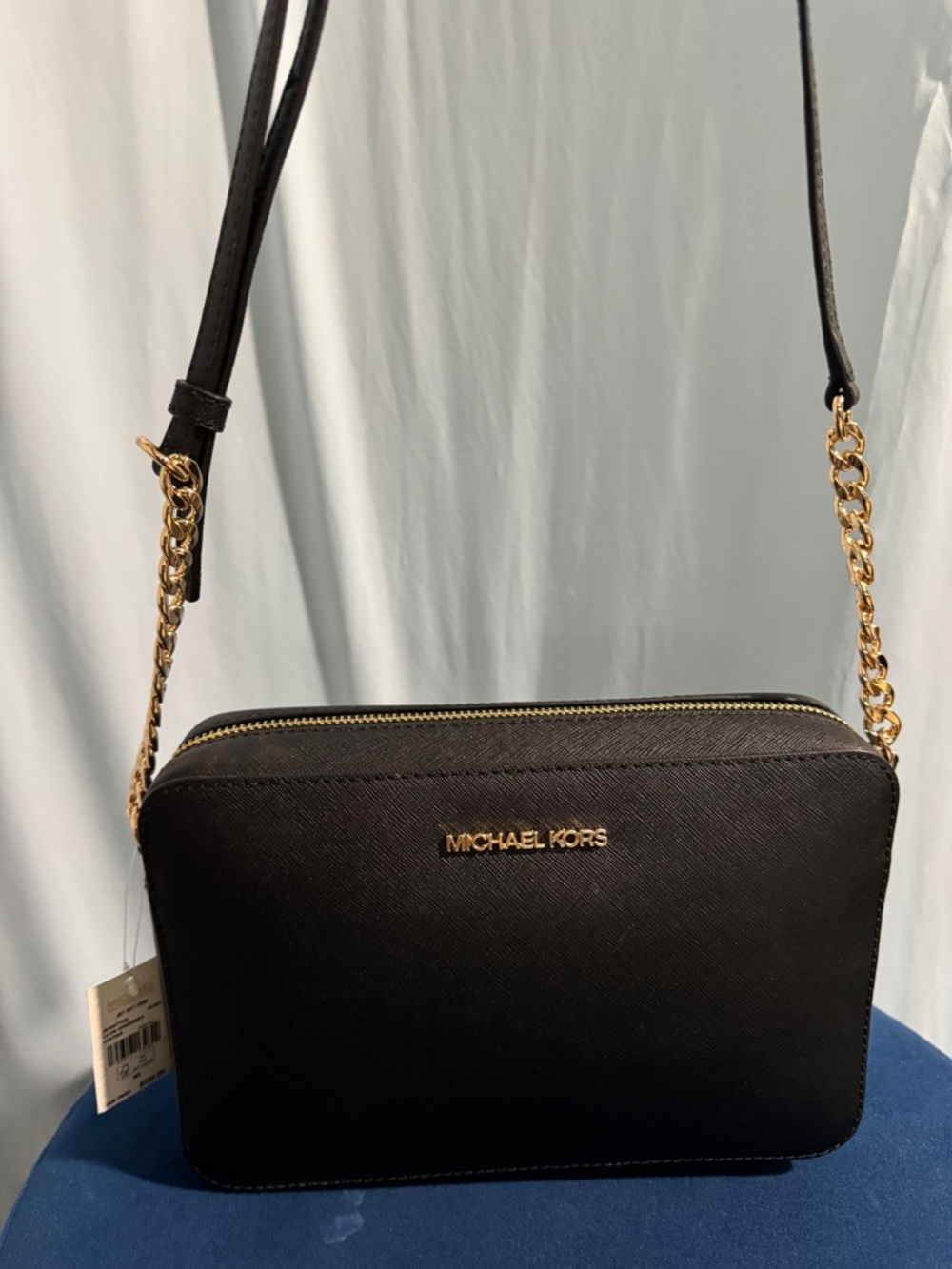 Michael Kors Jet Set Saffiano Leather Large Crossbody Black Structured Gold NWT - Picture 8 of 13
